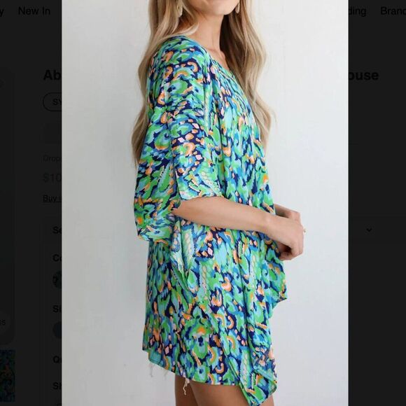 NWT Abstract Print V Neck Half Sleeve Loose Fit Blouse Turquoise - small - Picture 2 of 9